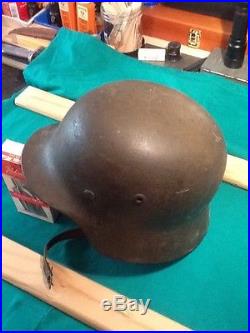 Authentic WW2 German helmet Mod. 40 with liner