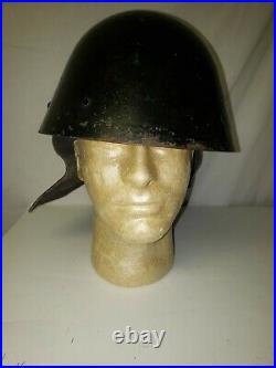 H119 WW2 German Czech Fire Department Helmet IR27T