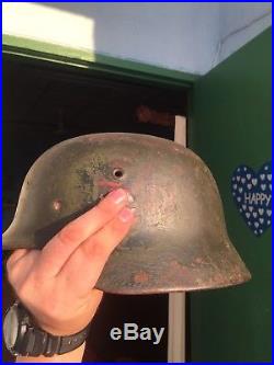 Very Beautiful Original German WW2 M-35/40 Helmet Marked ET 66