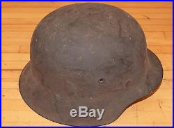 Vintage WWII WW2 Metal German Helmet, size 56 leather nice on inside