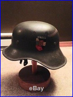 WW2 1943 BULGARIAN GERMAN Original Luftschutz GLADIATOR helmet Single Decal