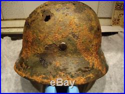 WW2 German helmet M35 SS original. Relic. Entourage
